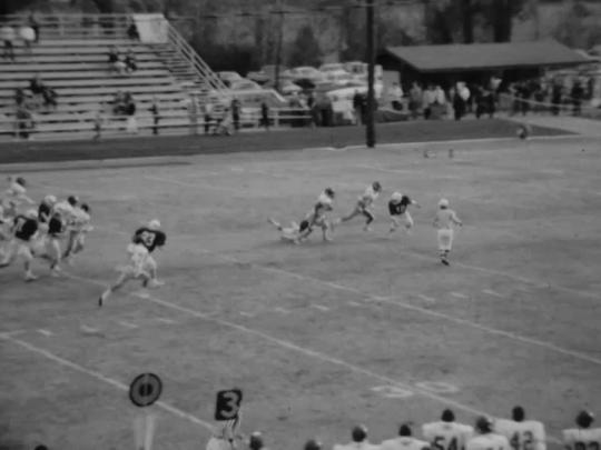 Thumbnail image for HU Football at Ouachita Baptist 11/15/86
